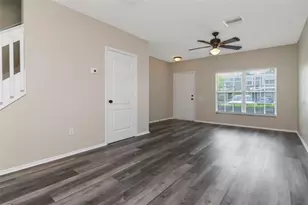 2439 Lake Woodberry Cir, Brandon, FL 33510 - Photo 8