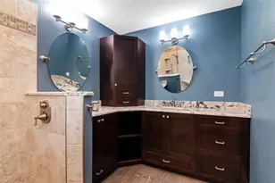 1801 Oak Park Dr N, Clearwater, FL 33764 - Photo 30
