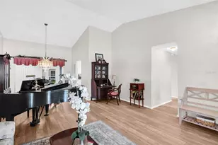 3960 Tarpon Pointe Cir, Palm Harbor, FL 34684 - Photo 6