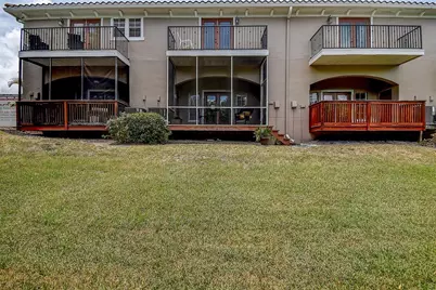 256 Valencia Circle, Saint Petersburg, FL 33716 - Photo 34