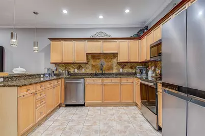 256 Valencia Circle, Saint Petersburg, FL 33716 - Photo 14