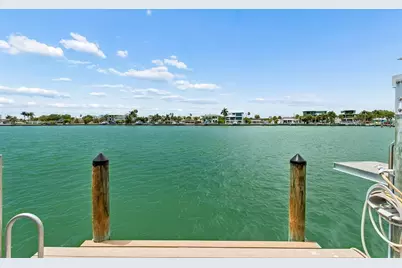 10246 Tarpon Drive, Treasure Island, FL 33706 - Photo 8
