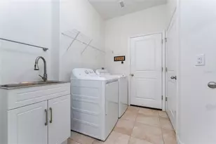 7527 Lantern Park Ave, Apollo Beach, FL 33572 - Photo 20