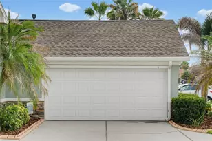 11704 Newberry Grove Loop, Riverview, FL 33579 - Photo 8