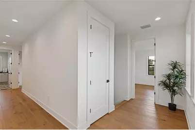 220 90th Avenue NE, Saint Petersburg, FL 33702 - Photo 60