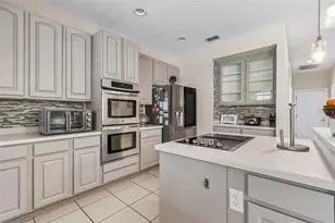 10746 Cory Lake Dr, Tampa, FL 33647 - Photo 24