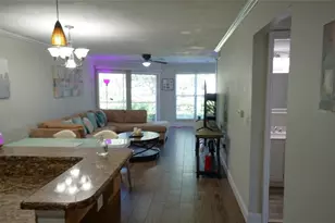 10122 Winsford Oak Blvd, Tampa, FL 33624 - Photo 4