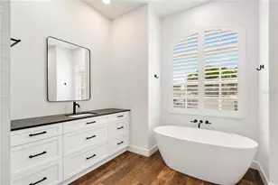 12649 Oak Hollow Ct, Dade City, FL 33525 - Photo 32