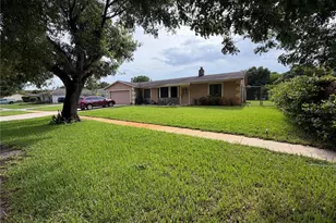 4215 Latona Ave, West Palm Beach, FL 33407 - Photo 2