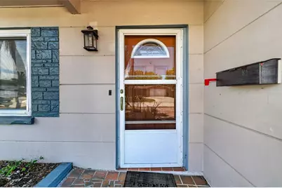 2864 62nd Avenue S, Saint Petersburg, FL 33712 - Photo 4