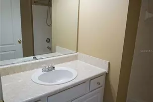 18004 Villa Creek Dr, Tampa, FL 33647 - Photo 10