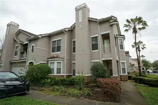 18004 Villa Creek Dr, Tampa, FL 33647 - Photo 2