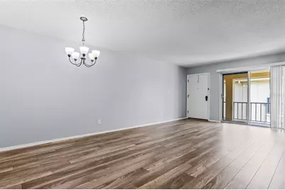 7612 Nacido Court, Tampa, FL 33615 - Photo 6