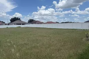 3306 San Moise Pl, Plant City, FL 33567 - Photo 6