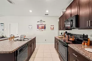 14907 Imperial Purple Ln, Wimauma, FL 33598 - Photo 8