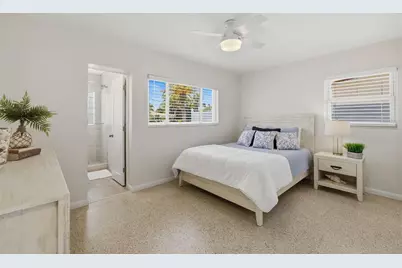 3666 Belle Vista Drive E, Saint Petersburg, FL 33706 - Photo 32