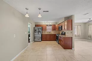 4212 Gray Squirrel Ln, New Port Richey, FL 34653 - Photo 6