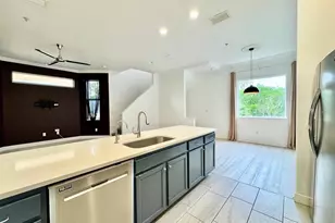 487 Bayou-Village Dr, Tarpon Springs, FL 34689 - Photo 14