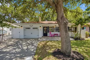 1023 Granada St, Clearwater, FL 33755 - Photo 2
