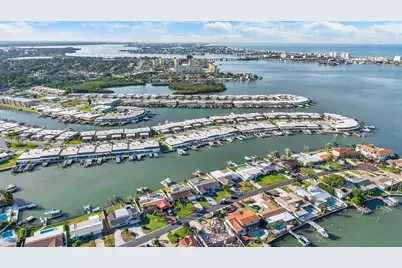 645 Boca Ciega Point Boulevard N, Saint Petersburg, FL 33708 - Photo 34