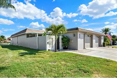 645 Boca Ciega Point Boulevard N, Saint Petersburg, FL 33708 - Photo 2