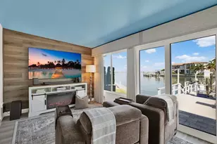 645 Boca Ciega Point Blvd N, Saint Petersburg, FL 33708 - Photo 4