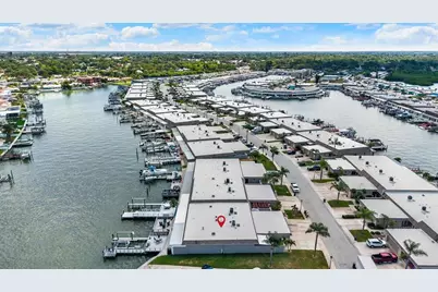 645 Boca Ciega Point Boulevard N, Saint Petersburg, FL 33708 - Photo 30