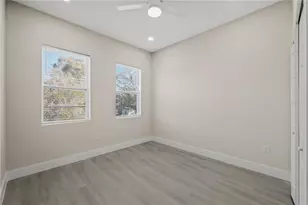 6976 Belltree Ct, Tampa, FL 33619 - Photo 10