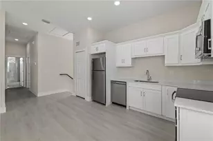 6976 Belltree Ct, Tampa, FL 33619 - Photo 6