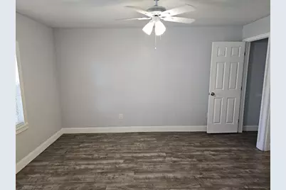 815 N Davis Avenue, Lakeland, FL 33815 - Photo 8