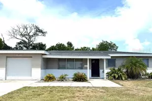3933 58th Ln N, Saint Petersburg, FL 33709 - Photo 1