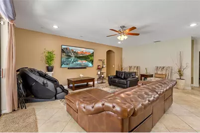 1945 Abbey Ridge Drive, Dover, FL 33527 - Photo 12