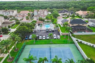 1722 Arabian Ln, Palm Harbor, FL 34685 - Photo 12