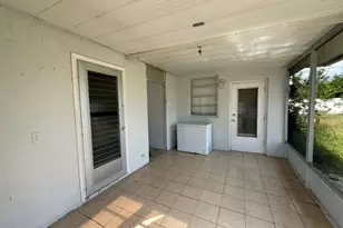 22189 Laramore Ave, Port Charlotte, FL 33952 - Photo 12