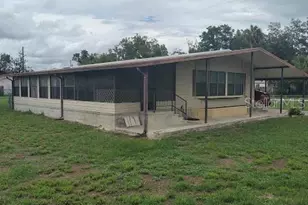38553 Alston Ave, Zephyrhills, FL 33542 - Photo 2