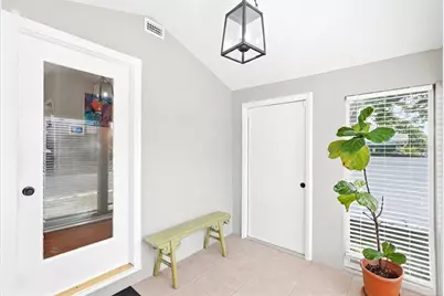 3220 16th Street N, Saint Petersburg, FL 33704 - Photo 4