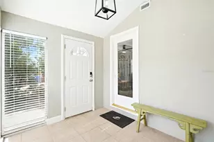 3220 16th St N, Saint Petersburg, FL 33704 - Photo 6