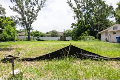 658 15th Street NW, Largo, FL 33770 - Photo 4