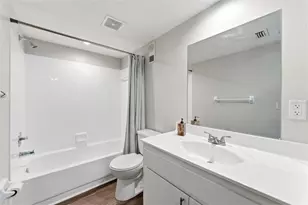 101 Lake Ave NE, Largo, FL 33771 - Photo 24
