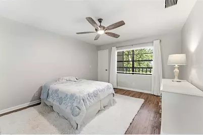 101 Lake Avenue NE #215, Largo, FL 33771 - Photo 16