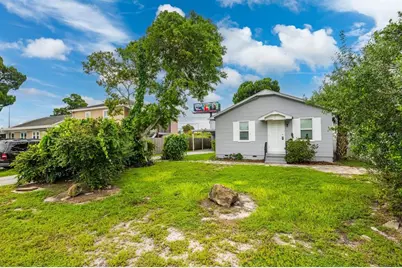 2412 51st Avenue N, Saint Petersburg, FL 33714 - Photo 2