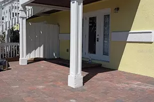 3893 Pompano Dr SE, Saint Petersburg, FL 33705 - Photo 8