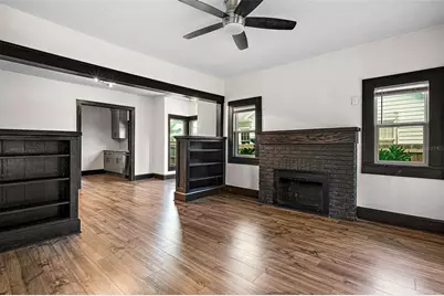 2111 Burlington Avenue N, Saint Petersburg, FL 33713 - Photo 10