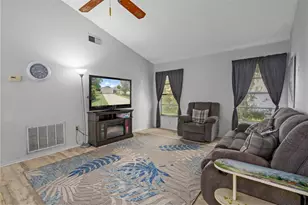 14058 Sullivan St, Spring Hill, FL 34609 - Photo 20