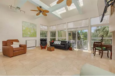 2613 59th Street S, Gulfport, FL 33707 - Photo 16