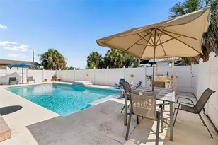 10735 SE Drummond Rd, Tampa, FL 33615 - Photo 26