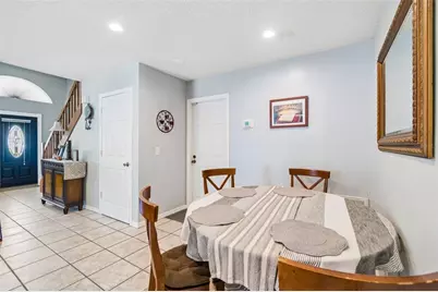 10735 SE Drummond Road, Tampa, FL 33615 - Photo 8