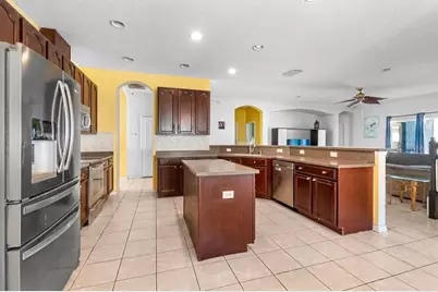 444 York Dale Drive, Ruskin, FL 33570 - Photo 8