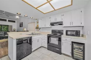 124 Woodlake Wynde, Oldsmar, FL 34677 - Photo 12