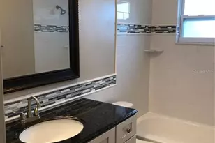 520 70th St N, Saint Petersburg, FL 33710 - Photo 10